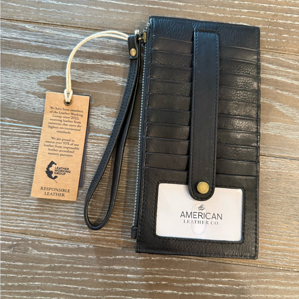 NWT American Leather Co Black Wristlet Wallet